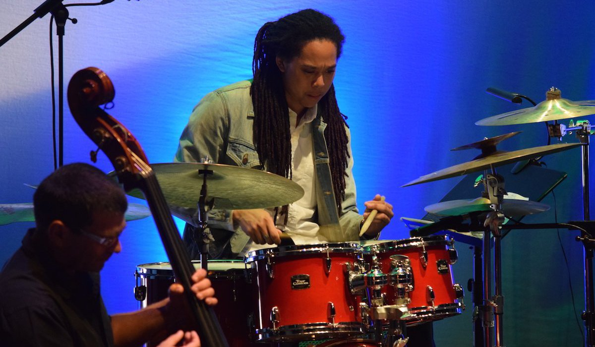 2015_Benefit_Concert_sequence_for_.focus-none.width-1400_yxWLOch.JPG