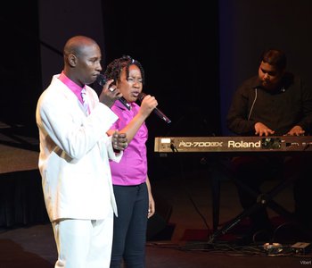 2015_Benefit_Concert_sequence_for_.focus-none.width-1400_KASAdxs.JPG