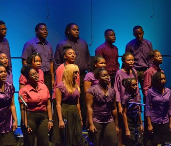 2015_Benefit_Concert_sequence_for_.focus-none.width-1400_nHwvCXK.JPG
