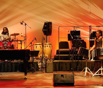 2015_Benefit_Concert_sequence_for_.focus-none.width-1400_IaFRgKE.JPG